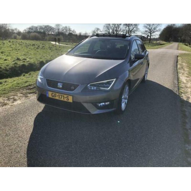 Seat Leon FR 1.4 TSI 110KW ST 2015 Grijs