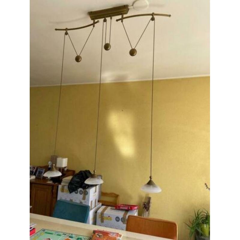 Hanglamp messing opaline verstelbaar in hoogte 3 lampen