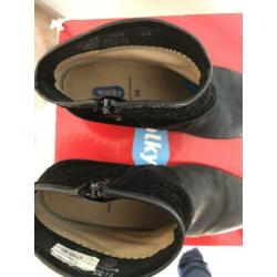 Shoeby laarsjes 38