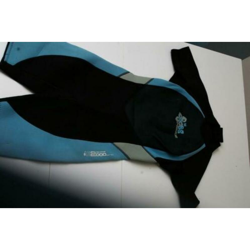 Dames surfpak wetsuit short Neil Pryde maat 38