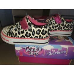 twinkle toes by skechers maat 23