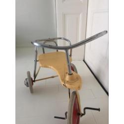 Unieke antieke kinderfiets / driewieler