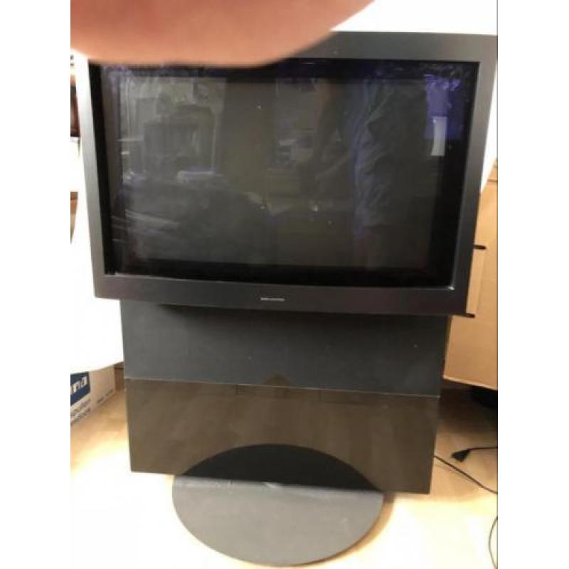 Beovision Avant 100Hz