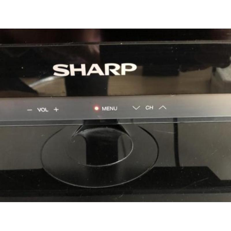 Sharp Aquos LCD TV 32"/80cm