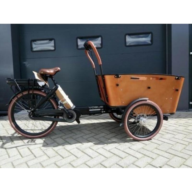 NIEUW bruin/zwart Vogue Carry bakfiets elektrisch middenmot