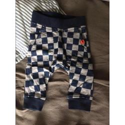 Babykleding maat 50 w.o. Tumble n dry Noppies Feetje