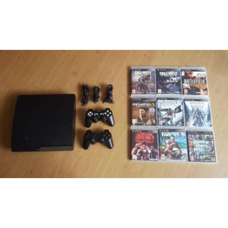 PS3 Slim met 2 controllers en 9 spellen!!