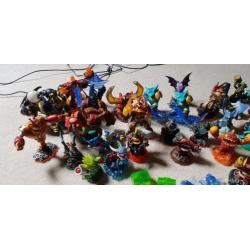 Skylanders spellen 34 poppen