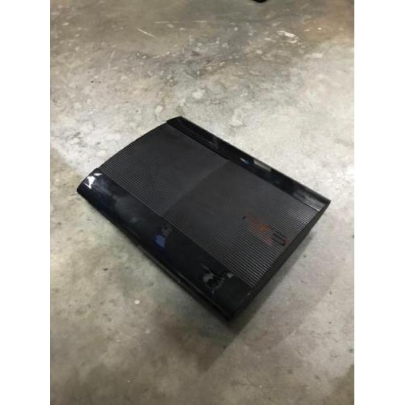 Playstation 3 500gb in goede staat met veel accessoires