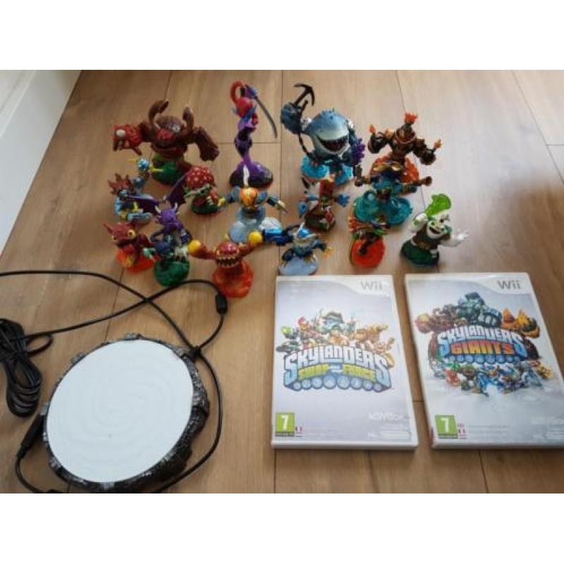 Skylander giants en swapforce met 2 spellen en portal