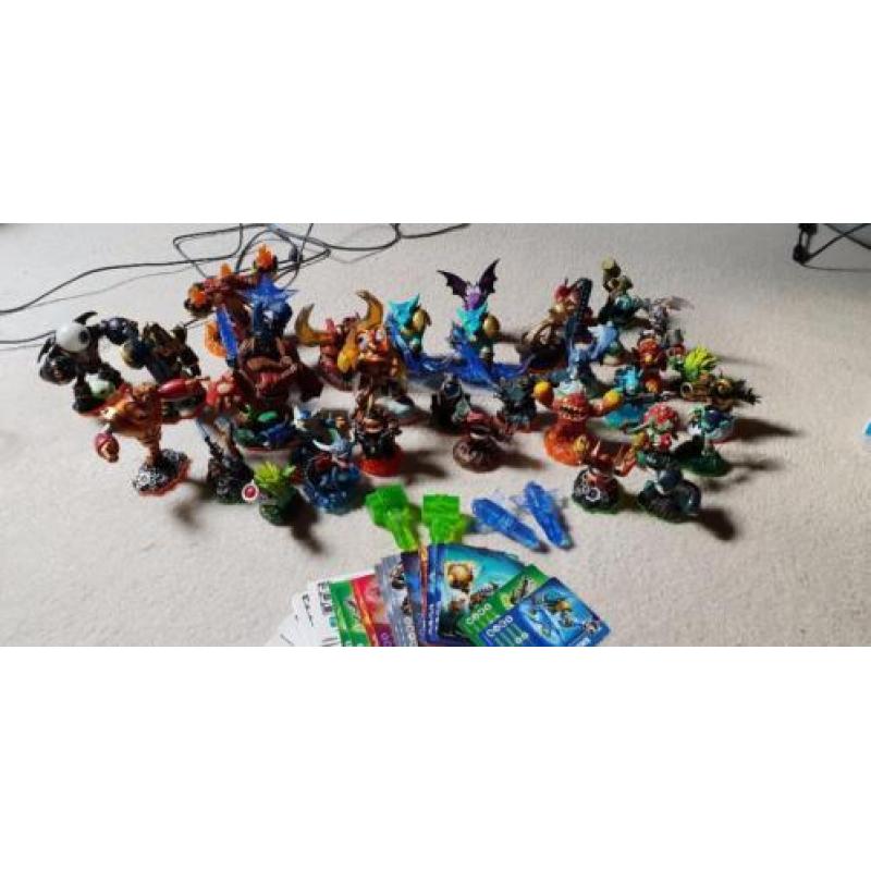 Skylanders spellen 34 poppen