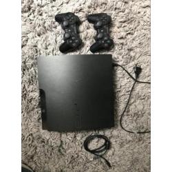 Mooie PlayStation 3 met 2 controllers en 14 spellen